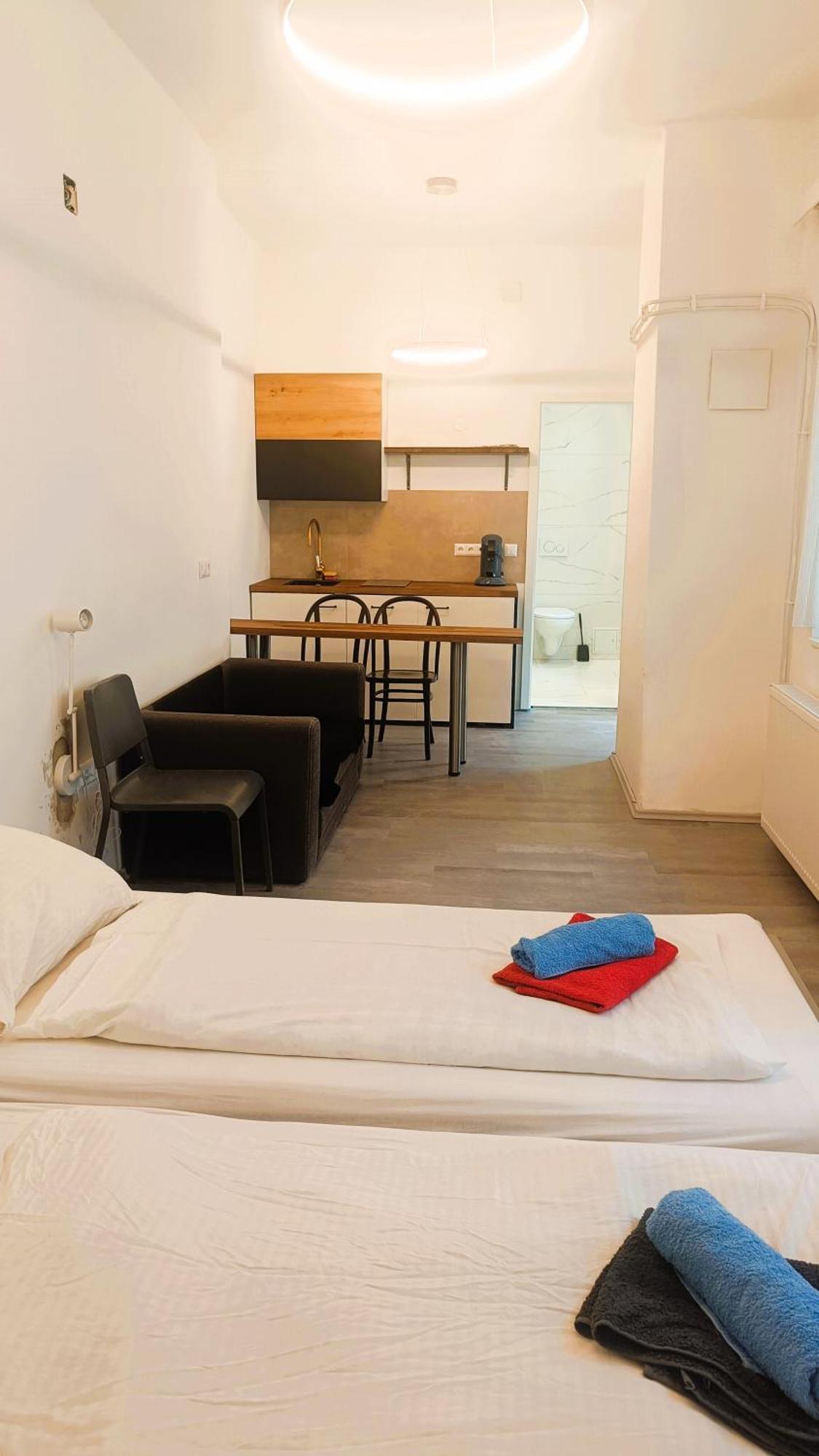 Townhouse Citycenter Klagenfurt am Woerthersee ภายนอก รูปภาพ