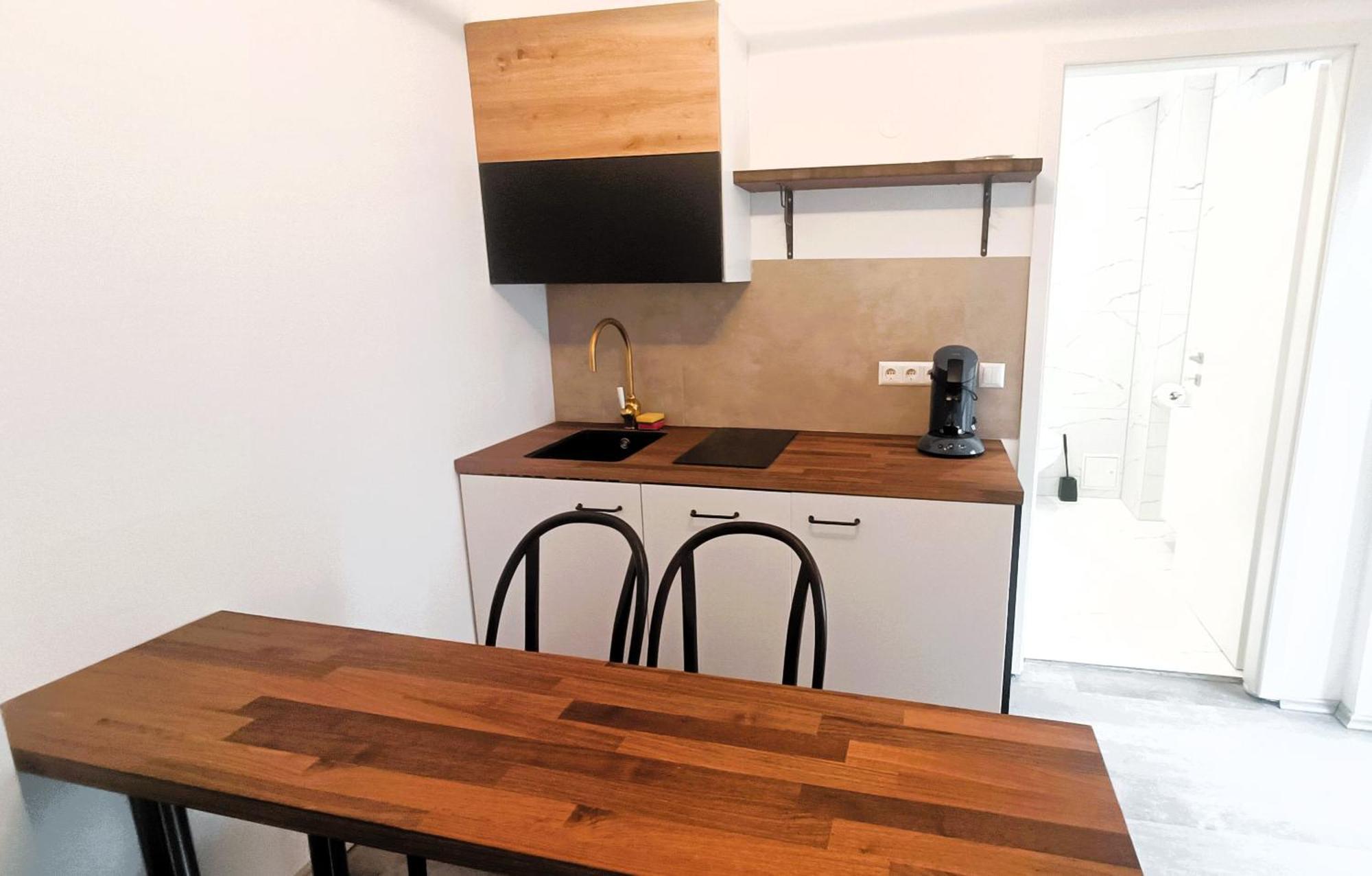 Townhouse Citycenter Klagenfurt am Woerthersee ภายนอก รูปภาพ
